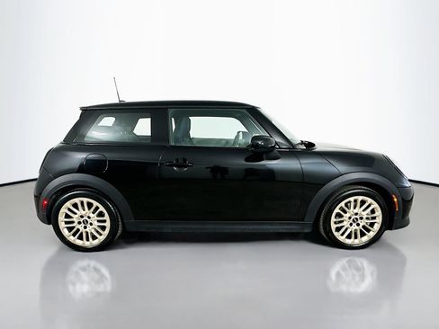 Used 2025 MINI Cooper S FWD image 4