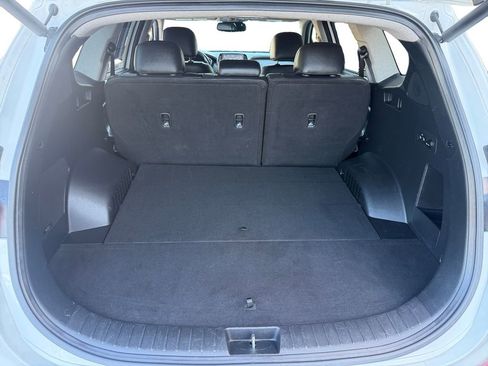 Used 2019 Hyundai Santa Fe FWD image 19