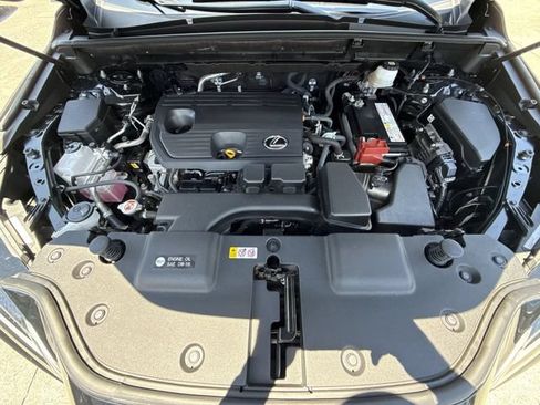 Used 2024 Lexus NX 250 FWD image 27
