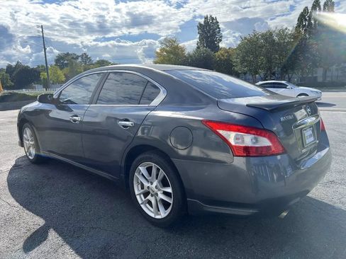 Used 2010 Nissan Maxima 3.5 S FWD image 8