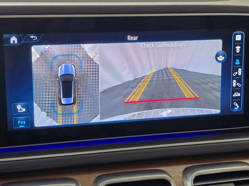 Used 2024 Mercedes-Benz GLE 450 4MATIC image 39