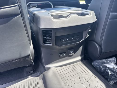 New 2026 Toyota Tundra Platinum AWD/4WD image 28