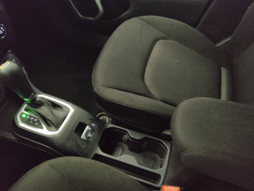 Used 2020 Jeep Renegade Sport AWD/4WD image 26