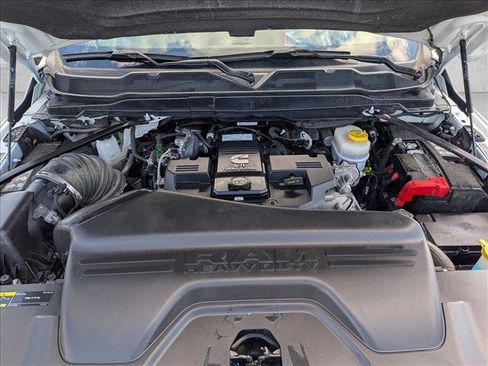 Used 2024 RAM 3500 Big Horn image 23