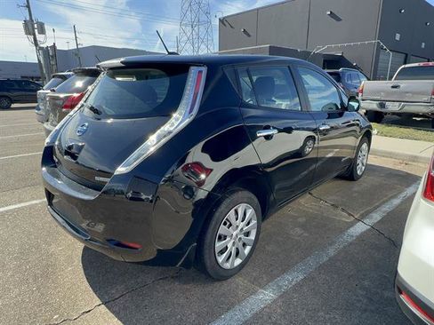 Used 2015 Nissan Leaf S w/ Charge Package image 6