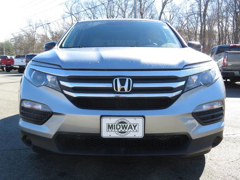 Used 2016 Honda Pilot LX image 2