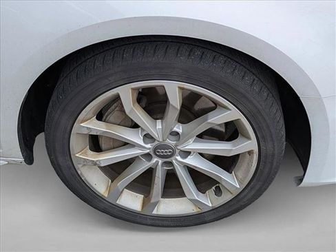 Used 2019 Audi A4 2.0T Premium Plus w/ Premium Plus Package AWD/4WD image 5