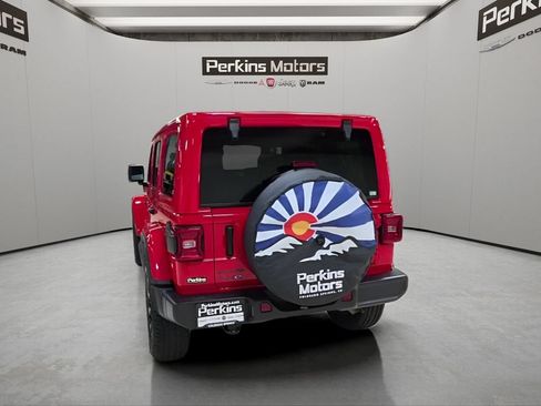 Certified 2025 Jeep Wrangler Unlimited Sahara AWD/4WD image 4