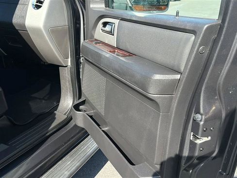 Used 2007 Ford Expedition EL Limited RWD image 32