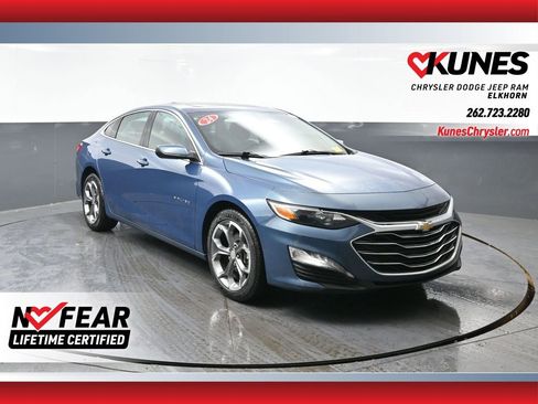 Used 2024 Chevrolet Malibu LT image 1