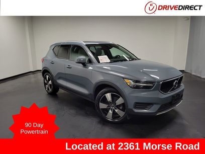 Used 2020 Volvo XC40 T5 Momentum w/ Protection Package Premier