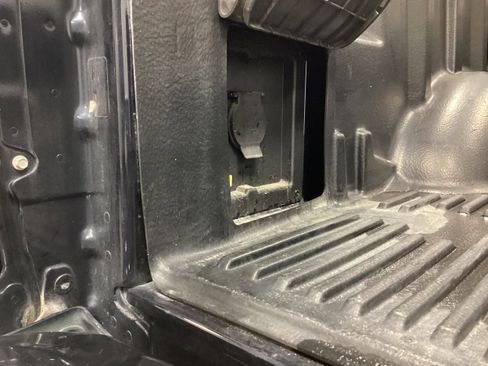 Used 2024 Ford F150 XLT w/ Equipment Group 302A MID image 6