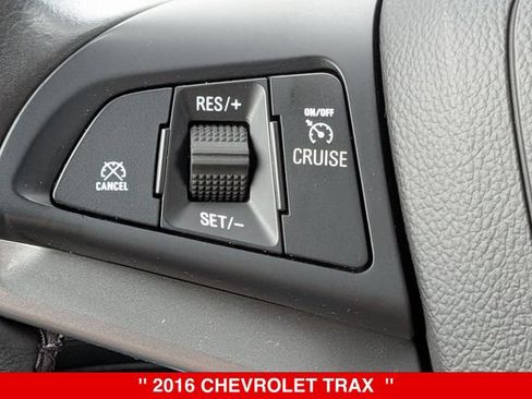 Used 2016 Chevrolet Trax LT w/ LT Sun and Sound Package AWD/4WD image 20