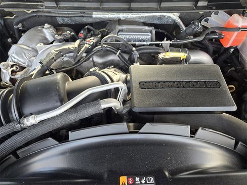 Used 2021 Chevrolet Silverado 2500 LTZ w/ LTZ Plus Package image 31