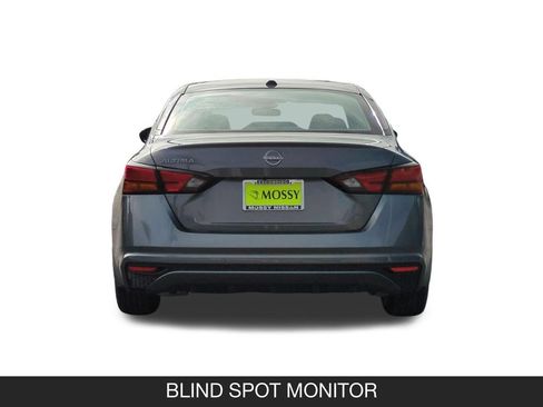 New 2026 Nissan Altima 2.5 SV FWD image 8