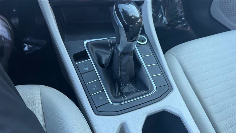 Used 2025 Volkswagen Jetta S FWD image 30