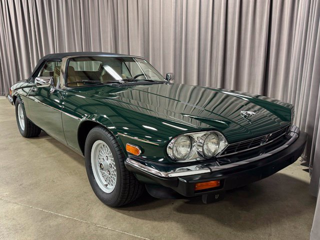 Used 1990 Jaguar XJS V12 Convertible RWD image 1