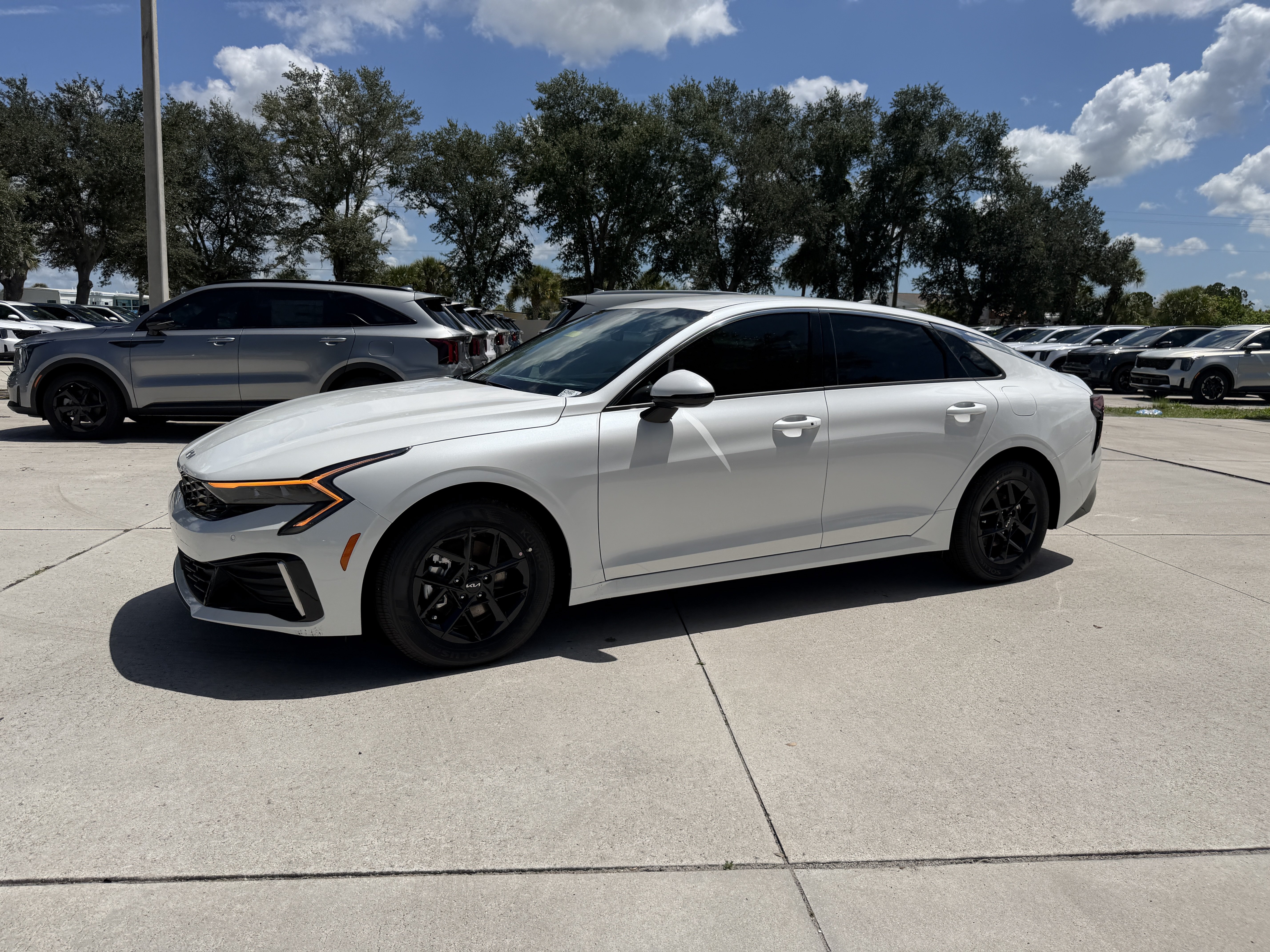 New 2026 Kia K5 LXS FWD image 7