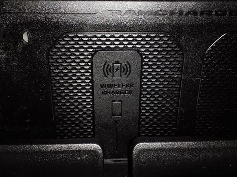 Used 2022 RAM 1500 Laramie image 24