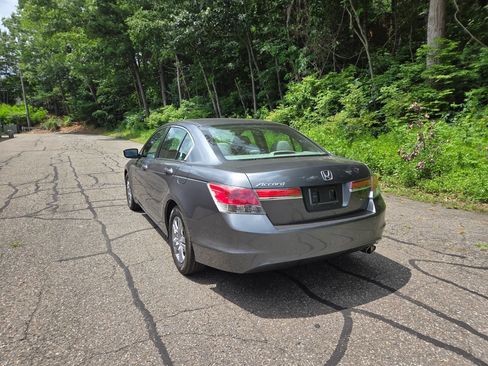 Used 2012 Honda Accord LX image 3