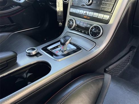 Used 2018 Mercedes-Benz SLC 43 AMG image 33