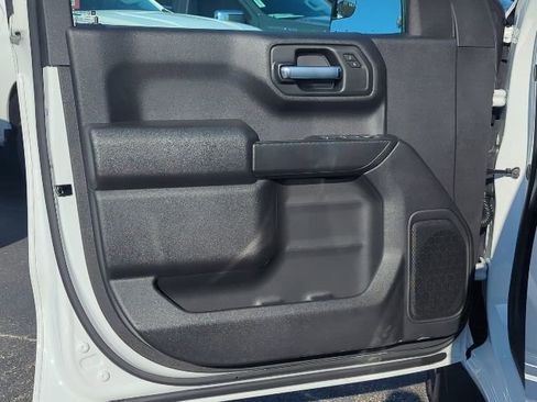 New 2026 Chevrolet Silverado 1500 Custom image 12