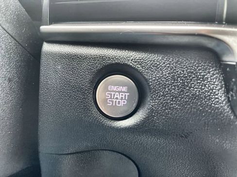 Used 2024 Kia Sorento X-Line EX image 17