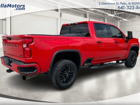 Used 2021 Chevrolet Silverado 2500 LTZ w/ LTZ Plus Package AWD/4WD image 3