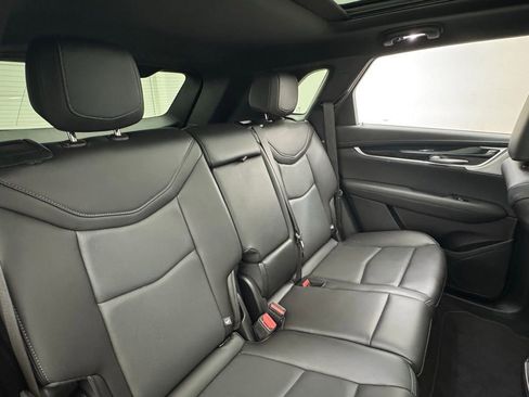 Used 2025 Cadillac XT5 Premium Luxury AWD/4WD image 40
