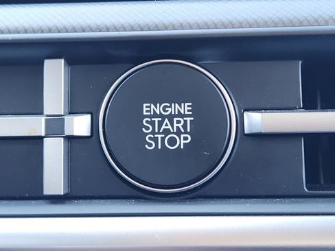 Used 2025 Hyundai Santa Fe SE image 22