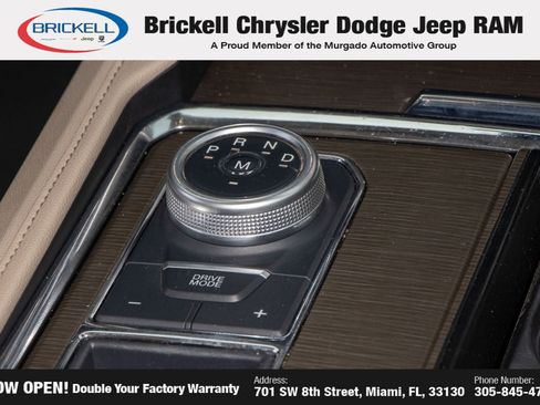 Used 2024 Ford Expedition Limited RWD image 24