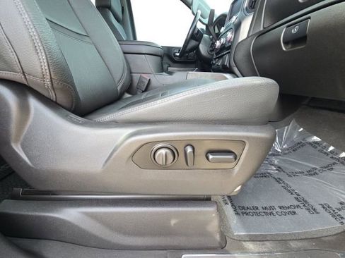 Used 2021 GMC Sierra 2500 Denali w/ Denali Ultimate Package image 19