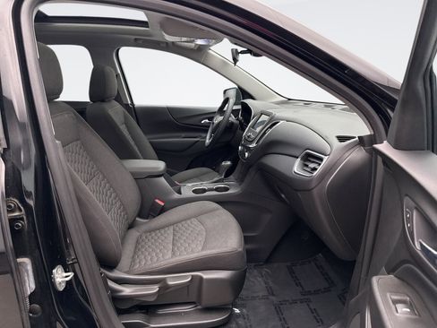Used 2020 Chevrolet Equinox LT AWD/4WD image 17