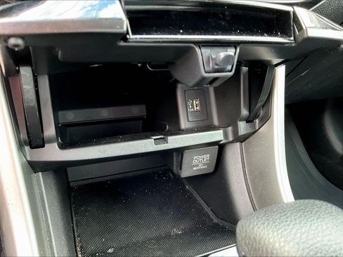 Used 2016 Honda Accord LX image 15