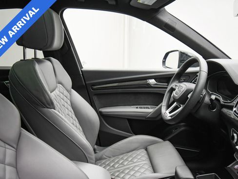 Used 2025 Audi SQ5 Premium Plus image 47