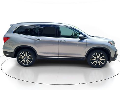 Used 2021 Honda Pilot Elite image 3