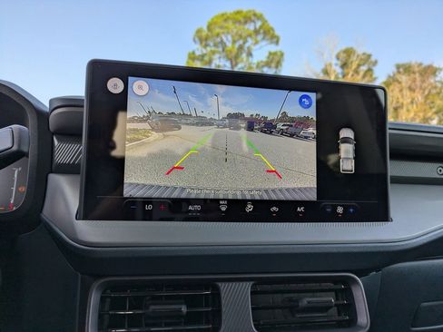 New 2025 Ford Maverick XL image 20