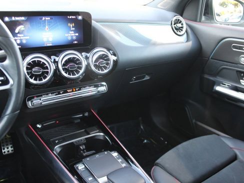 Certified 2023 Mercedes-Benz GLA 250 4MATIC image 21