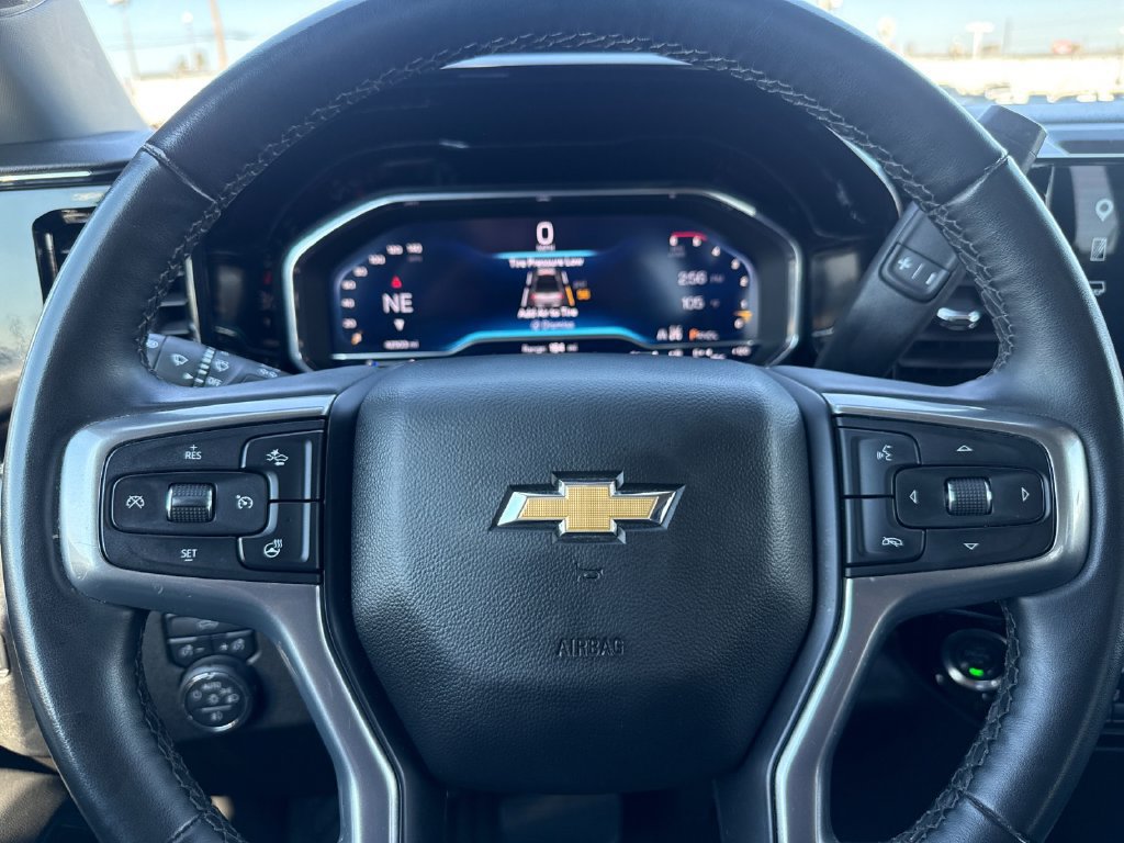 Used 2025 Chevrolet Silverado 2500 LT w/ Convenience Package AWD/4WD image 23
