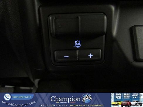 Used 2021 Chevrolet Silverado 1500 High Country image 44