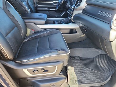 Used 2020 RAM 1500 Laramie image 13