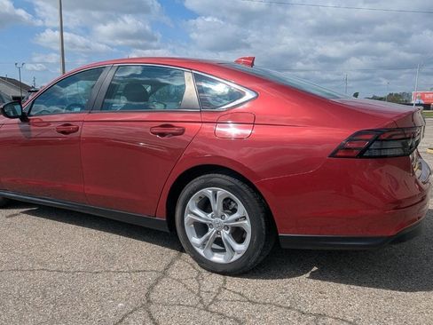 Used 2024 Honda Accord LX image 6