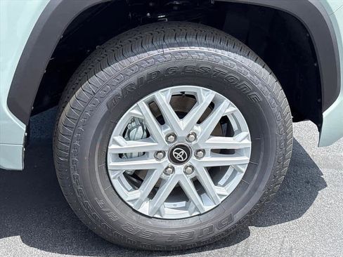 New 2026 Toyota Tundra SR5 RWD image 32