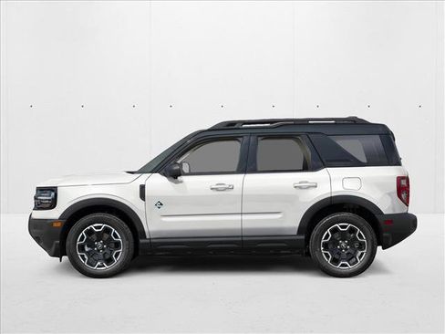 New 2026 Ford Bronco Sport Outer Banks w/ Outer Banks Tech Package+ AWD/4WD image 3