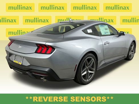 New 2025 Ford Mustang Coupe image 4