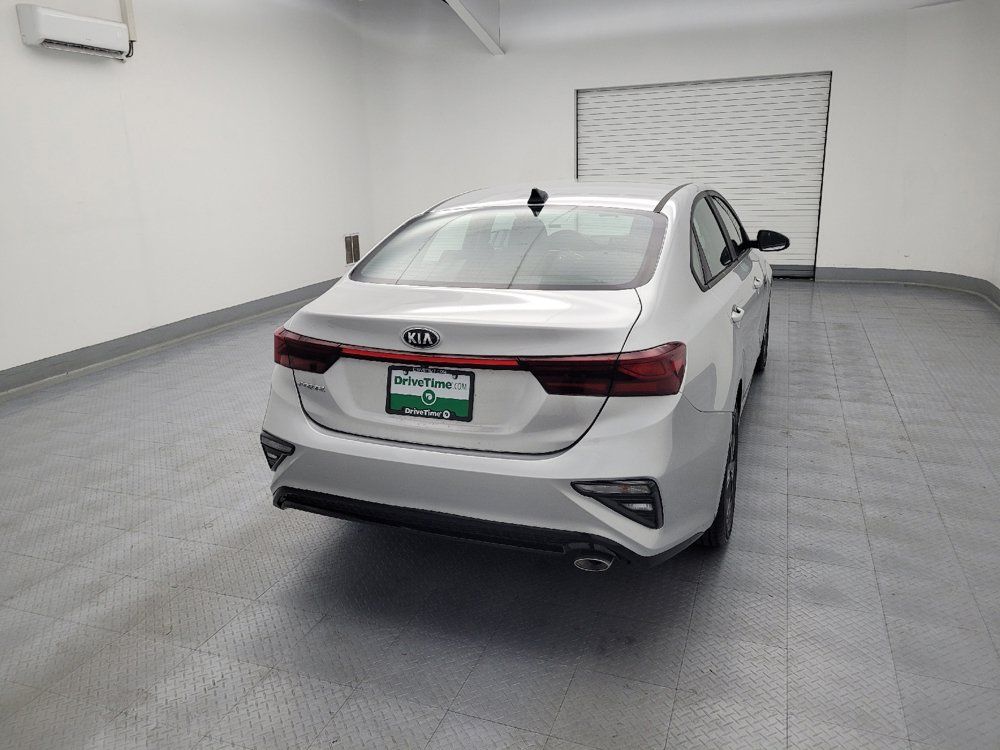 Used 2019 Kia Forte LXS FWD image 7