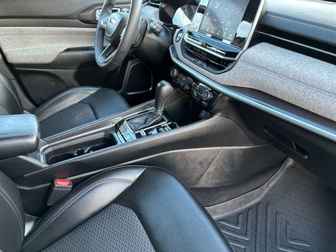 Used 2022 Jeep Compass Latitude image 16