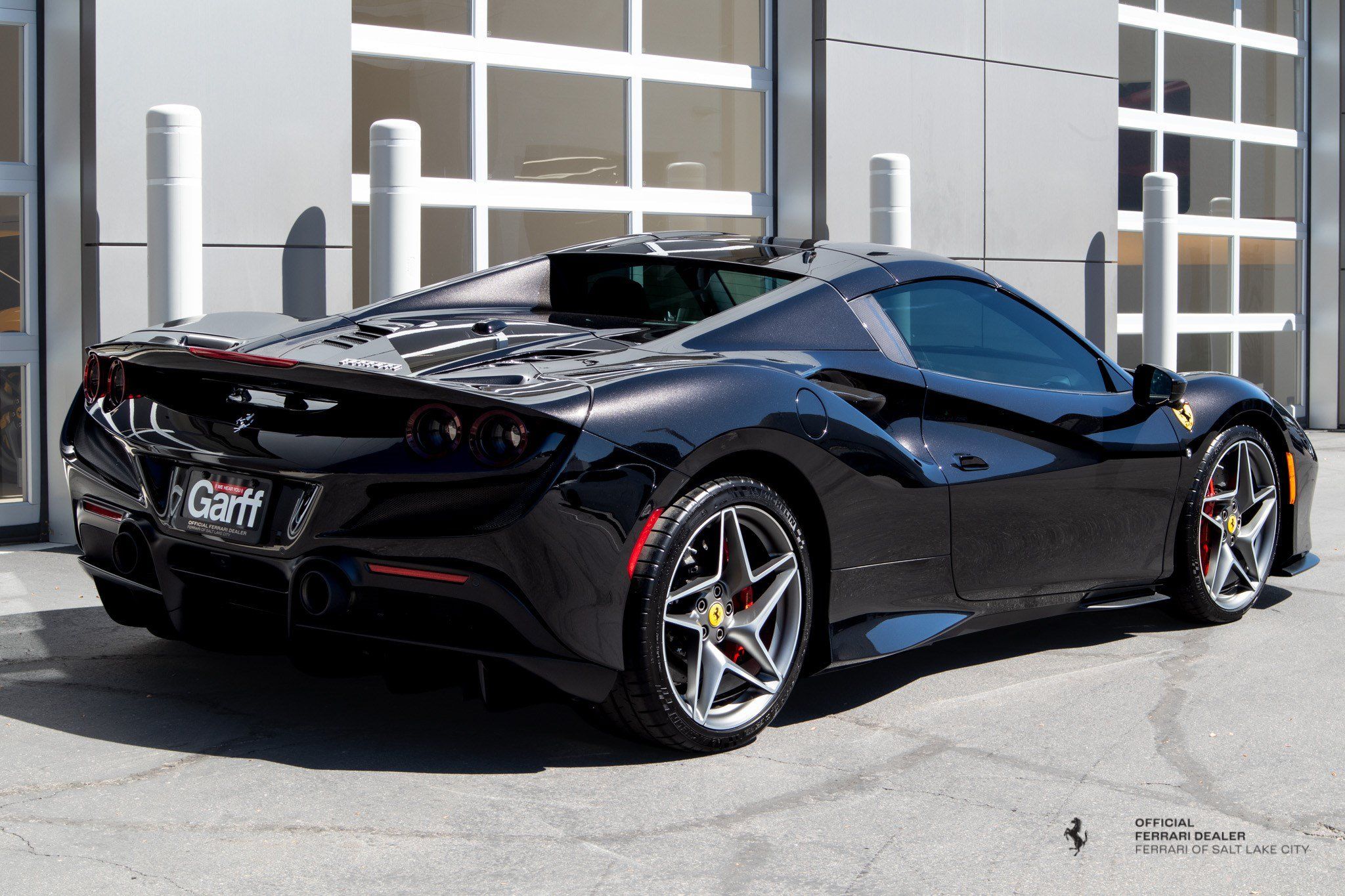 Used 2022 Ferrari F8 Tributo RWD image 7