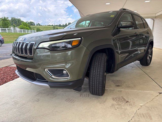 Used 2020 Jeep Cherokee Limited AWD/4WD image 9