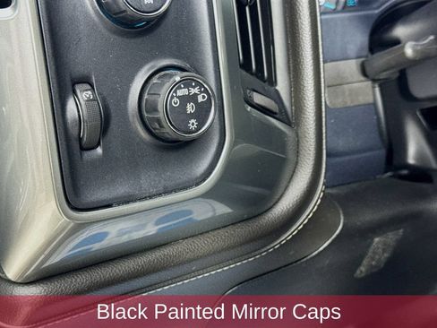 Used 2018 Chevrolet Silverado 1500 LTZ Z71 w/ LTZ Plus Package AWD/4WD image 10